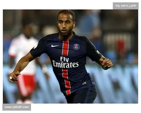 小卢卡斯为何在巴黎足球队长期替补的原因深度剖析